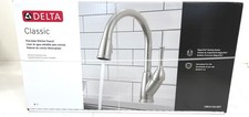 Delta Classic Single Handle PullDown Sprayer Kitchen Faucet Stainless Steel picture