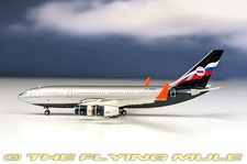 Phoenix Models 1:400 Il-96 Maxdome USAF RF-96007 picture