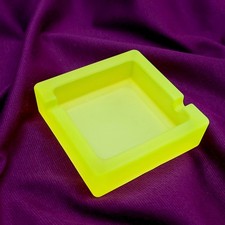 Uranium Glass Ashtray Vaseline Yellow Frosted Glass Plate Art Glass picture