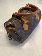 Louis Vuitton Speedy 25 — Monogram Canvas — Vintage picture