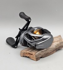 Shimano Citica 200HG low profile High Gear baitcasting fishing reel RH picture