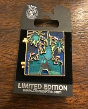 Disney Limited Edition Hinged Mickey Mouse Castle Pin 2010 WDW Cast Exclusive picture
