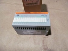 ALLEN BRADLEY 1794-1B10X0B A 16 POINT DIGATAL OUTPUT MODULE B-300 picture