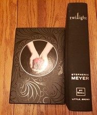 Twilight: First Collector’s Edition (2008) 1st Printing picture