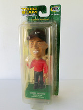 TIGER WOODS VINTAGE 2002 UPPER DECK GOLF BOBBLEHEAD FIGURE w/ TRADING CARD picture