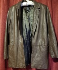 BCBG MAX AZARIA Brown Leather jacket Genuine leather great condition Sz 10 picture