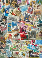 OVER 1400 STAMPS Big Value Great World Off PaperTopical Colorful Stamp Mixture picture