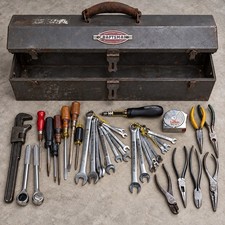Vintage Craftsman Wing Badge Tool Box V Series Wrench Drivers Pliers 37pc Lot picture