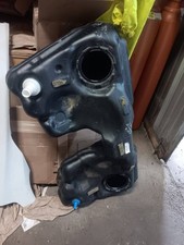 2011-2014 FORD MUSTANG Fuel Gas Tank Assembly OEM picture