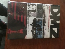 DMZ The Deluxe Edition Book One (DMZ (Deluxe)) picture