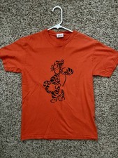 Rare VTG Disney Store Tigger Winnie the Pooh Orange Graphic T-Shirt USA Made- S picture