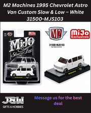 M2 1995 Chevrolet Astro Van Custom Slow & Low White 31500-MJS103 1/64 picture