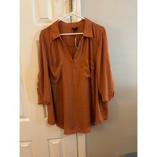 NWT rust-orange Torrid harper blouse size 3 picture