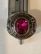 Vintage 1974  10K Gold Fox Lane Class Ring size 9.5￼ weight ￼15 grams picture