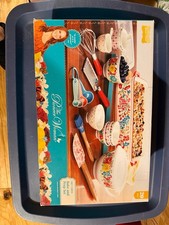 The Pioneer Woman Brilliant Blooms 20 Piece Bake and Prep Set New picture