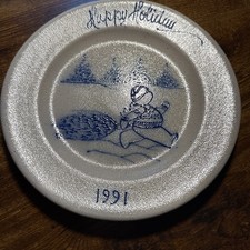 Salmon Falls Helen Berg Happy Holiday 1991 Pottery Plate Bear Christmas 8.25