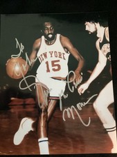 Autograph 8 x 10 of NY Knicks Hall of Famer Earl the Pearl picture