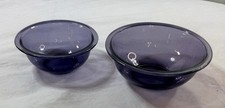 Pyrex Lot of 2 Amethyst Purple Nesting Mixing Bowls #322 7” And #323 8.5” picture