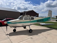 1958 CESSNA 172, 6800 TT, 1672 SMOH, CLASSIC PAINT/POLISHED, LIGHT DAMAGE, HAIL, picture