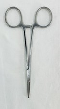 Jarit 106-100 Straight Grooved 4 3/4” Needle Holder Stainless Steel Instrument picture