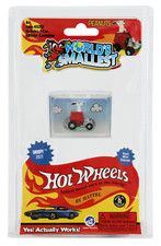 Worlds Smallest SNOOPY Red Baron Peanuts Charlie Brown Hot Wheels Cars picture