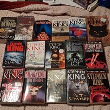 Stephen King Book Lot Paperback Vintage & Modern Lot Of 16 Horror Books picture