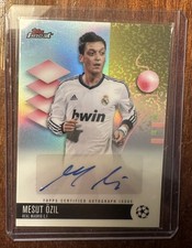Mesut Ozil 2026 Topps Finest UEFA Silver Auto #BA-OZ picture