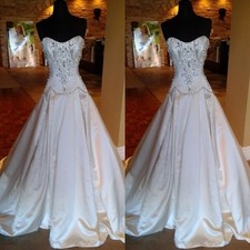 Exquisite Wedding Dresses Strapless Beading Rhinestone Bridal Gowns Sweep Train picture