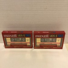 2 Maxell UDS-II 90 Ultra Dynamic Super Cassette Blank Tapes Sealed picture