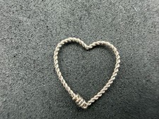 0.14g Vintage Sterling Silver 925 Twisted Rope Heart Pendant Small Dainty picture