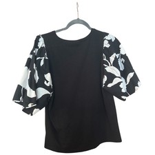 Chico's Black White Floral Puff Sleeve Top Women's Size 1 M Cotton Blouse picture