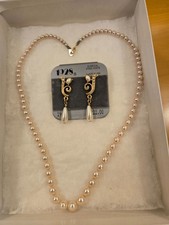 Beautiful Vintage Pearl Necklace and Earring Set from the 1928 Jewelry Company picture