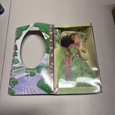 Barbie Mattel 2001 Vintage Simply Charming Special Edition. picture