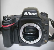 *MINT*Nikon D600 24.3 MP LOW SHUTTER COUNT (7350) Full Frame Digital Camera Body picture