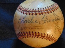 1969 Chicago Cubs Autographed Wilson Baseball (14 Sigs) – Full JSA LOA picture