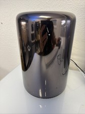 Apple Mac Pro 3.5 GHz 6-Core Xeon E5 64GB D500 3 GB 250gb picture