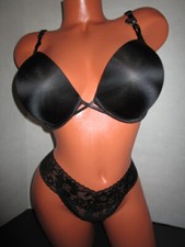 $68 VICTORIA'S SECRET BOMBSHELL PLUNGE BRA ~ SEXY LACE THONG SET ~ 34C/M ~ NWT picture