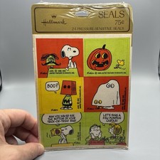Vintage Hallmark Peanuts Halloween Seals Stickers Snoopy Pressure Sensitive NOS picture