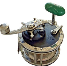 Vintage Penn 49 Super Mariner Deep Sea Fishing Reel Green Made In USA Phila PA picture