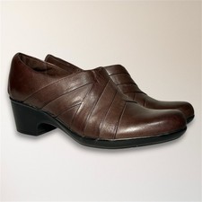 Clarks Collection Women's 7M Brown Leather Pleated Shootie Block Heel Zip Shoes picture