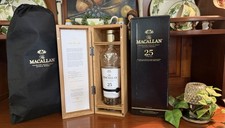 Macallan 25 Year Old 2019 Sherry Oak EMPTY Bottle Wood Presentation Box Set Bag picture
