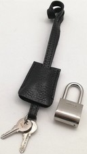 GUCCI Padlock Cadena Clochette Key Holder Silver Tone Metal Lock Set Authentic picture
