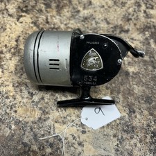 Vintage Pflueger 534 Model DJ Supreme Spincast Reel Silver & Black picture