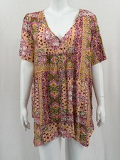 Avenue Top Women 20 Pink Yellow Spring Tile Floral Sharkbite Hem Boho V-Neck NWT picture