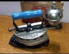 ARGENTINA year 1930s  antique clothes IRON + base & pump  picture