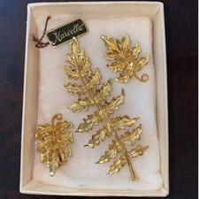 Vintage Marvella Gold Tone Falling Leave Broch And Earrings Set Of 3 picture