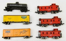 (6) Vintage N freight cars: Sinclair, Safeway, Frisco, AT&SF w/ Rapido couplers picture