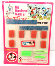 The Wonderful World of Walt DIsney Print & Letter Set Lake Buena Vista 1970s Toy picture