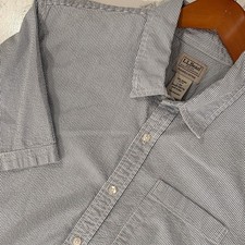 L.L. Bean Men’s Blue White Pinstripe Short Sleeve Button Down Shirt Size L picture