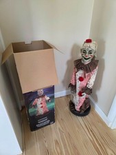 Rare With Box Spirit Halloween Roaming Antique Clown Animatronic picture